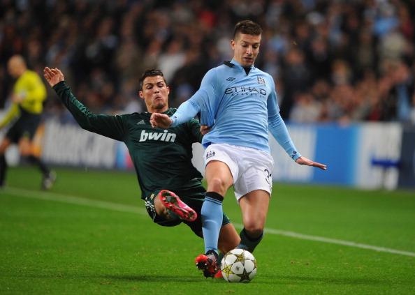 2025／26赛季英超：掌控了比赛却没能赢球！曼联1-1西汉姆联（2025／26赛季英超：曼联占尽优势仍未取三分，1-1战平西汉姆联）