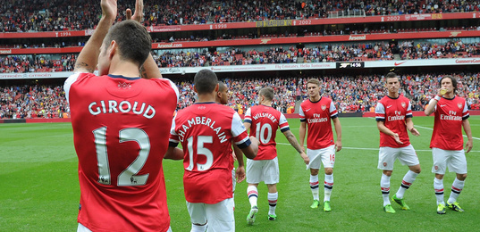 足球国足战术演练曝光，全队默契提升