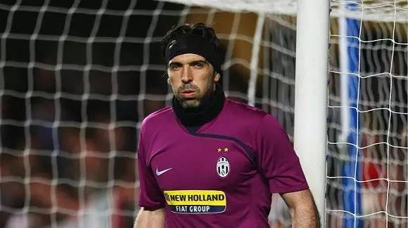 班凯罗复出首战发挥不佳，全场仅得9分，命中率为37.5%