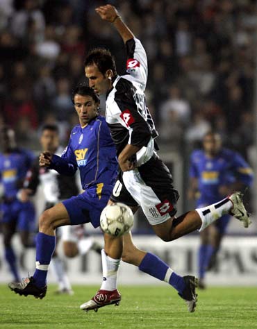 芒特：我正接近巅峰状态，在曼联表现出色就有机会参加世界杯（芒特：状态逼近最佳，在曼联踢出精彩就有望出战世界杯）