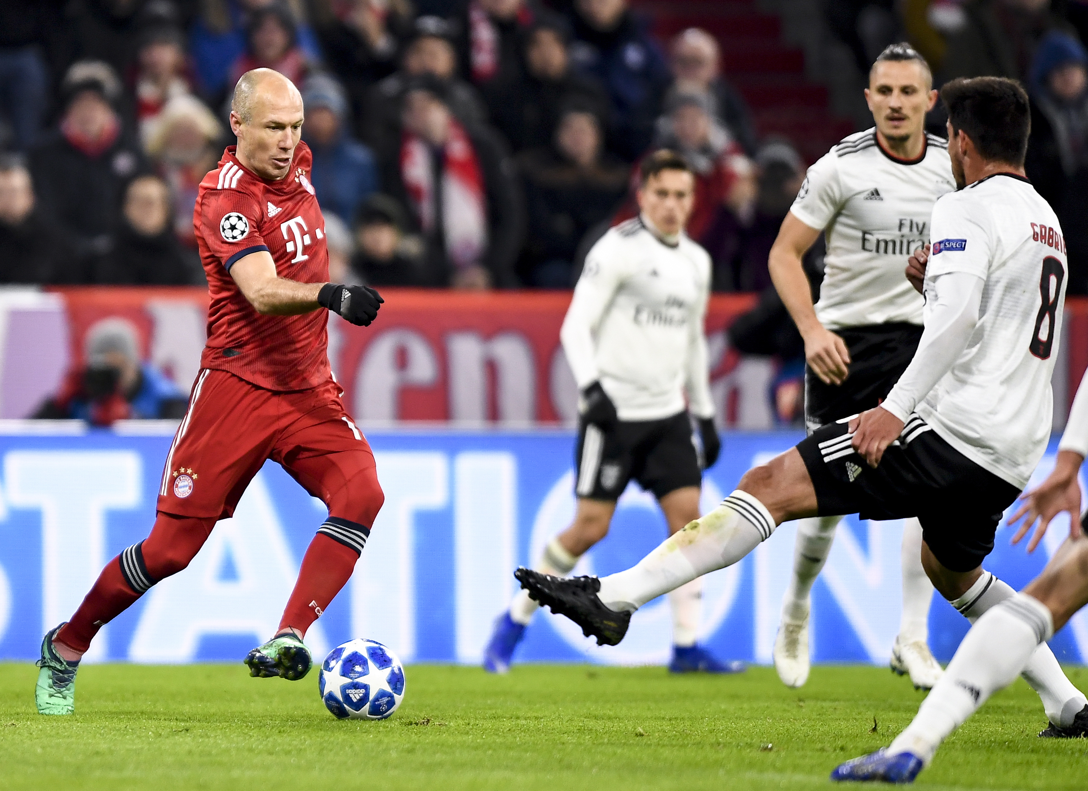 马卡：马拉多纳去世五周年，但遗产争议与医疗审判仍在持续