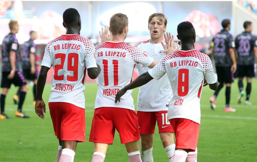 广东启程俱乐部杯！萨姆纳不提裤子，奎因帅气，杨溢也随队出征！