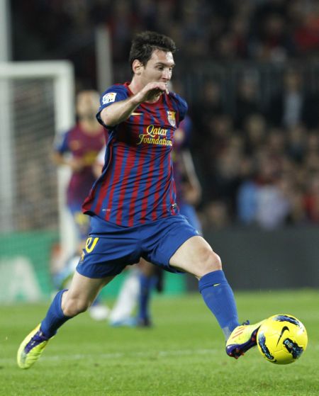 意甲第14轮观赛指南：佛罗伦萨力求首胜，比萨帕尔马保级对决