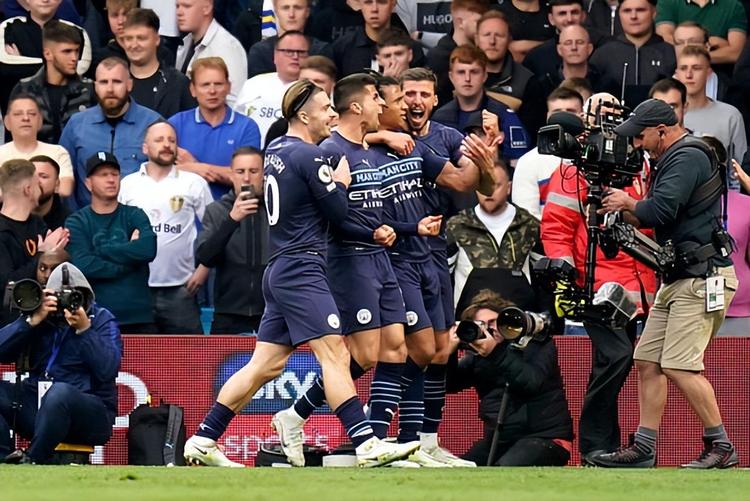 卫报：澳超削减分红+工资帽引发不满，球员工会准备罢赛抗议