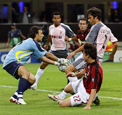 年仅18岁！库巴西已代表巴萨出场100次（18岁天才库巴西迎来为巴萨第100次出场）