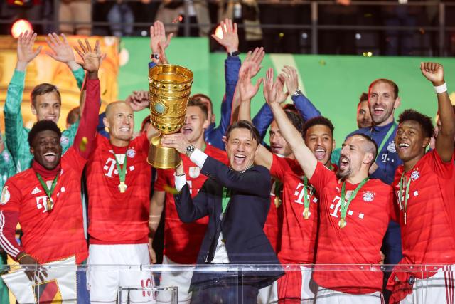 队报：纽约市长是阿森纳铁杆球迷，枪手旧将沙马赫给他送球衣（队报：纽约市长是阿森纳死忠，前枪手沙马赫赠其球衣）