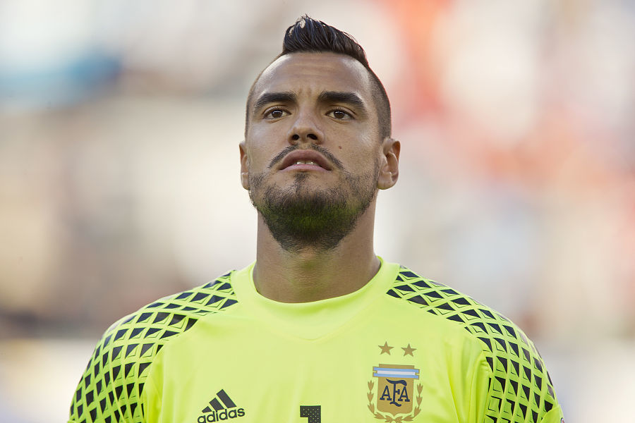 25年全球球员身价涨幅榜：奥利塞居首，大巴黎前十占四席（2025年全球球员身价涨幅榜：奥利塞登顶，巴黎圣日耳曼前十揽下四席）