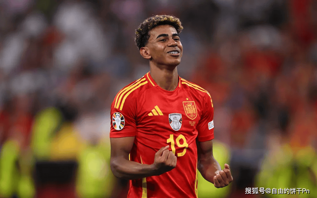 总有人黑C罗“跳水”？毛剑卿：这也是门艺术，跳得好叫艺术